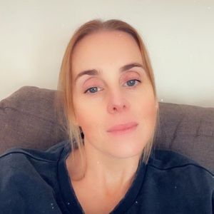 Meet your Posher, Lorinda